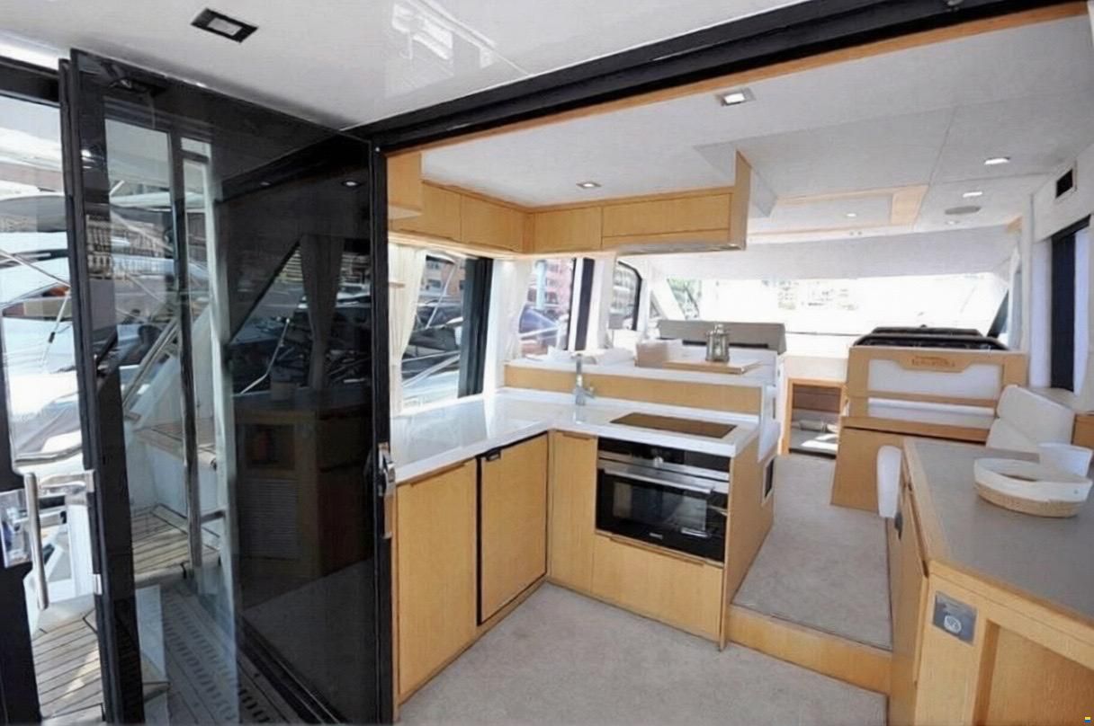 Galeon 460, 2017