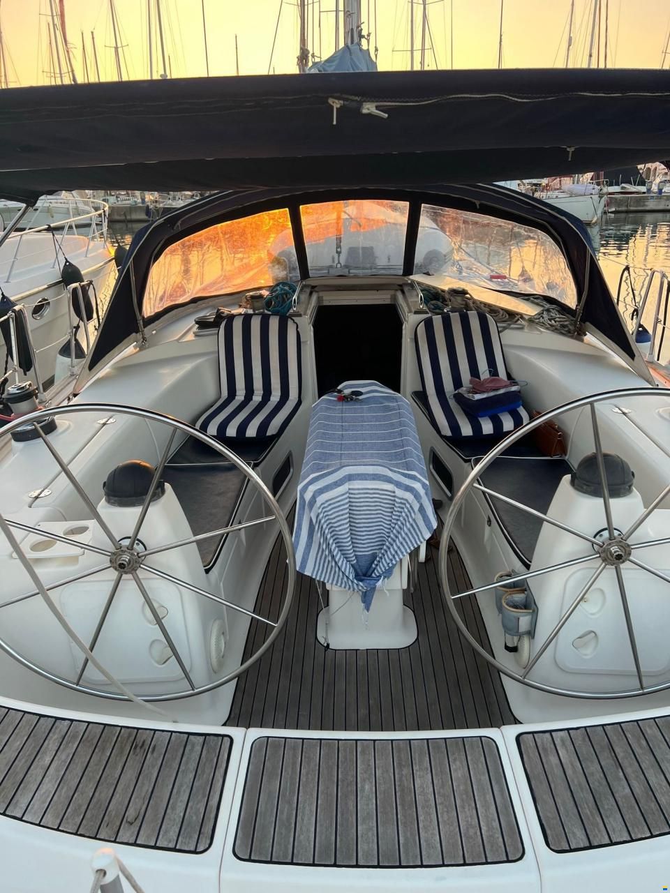 Bavaria 44