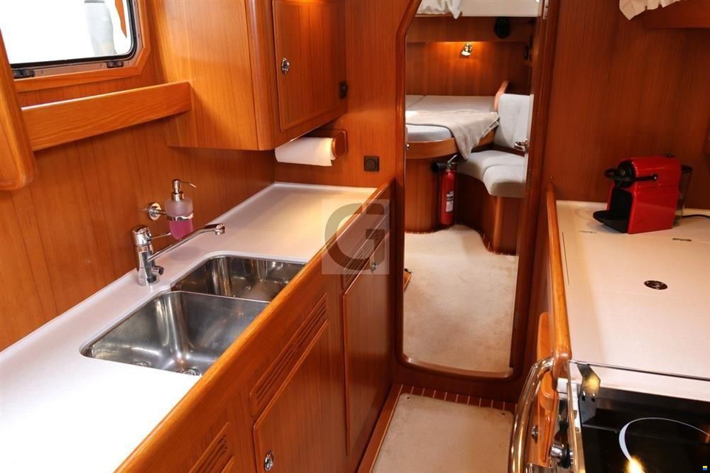 Hallberg-Rassy 54