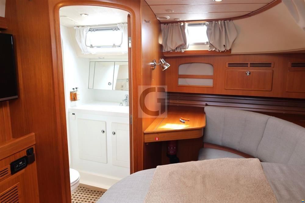 Hallberg-Rassy 54