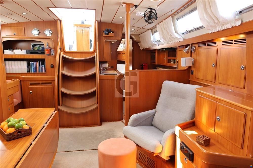 Hallberg-Rassy 54