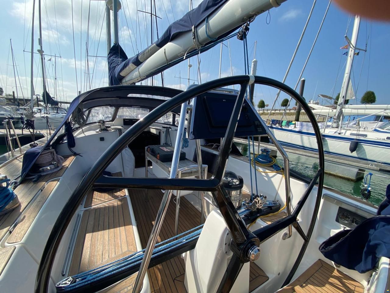 X-Yachts X-43
