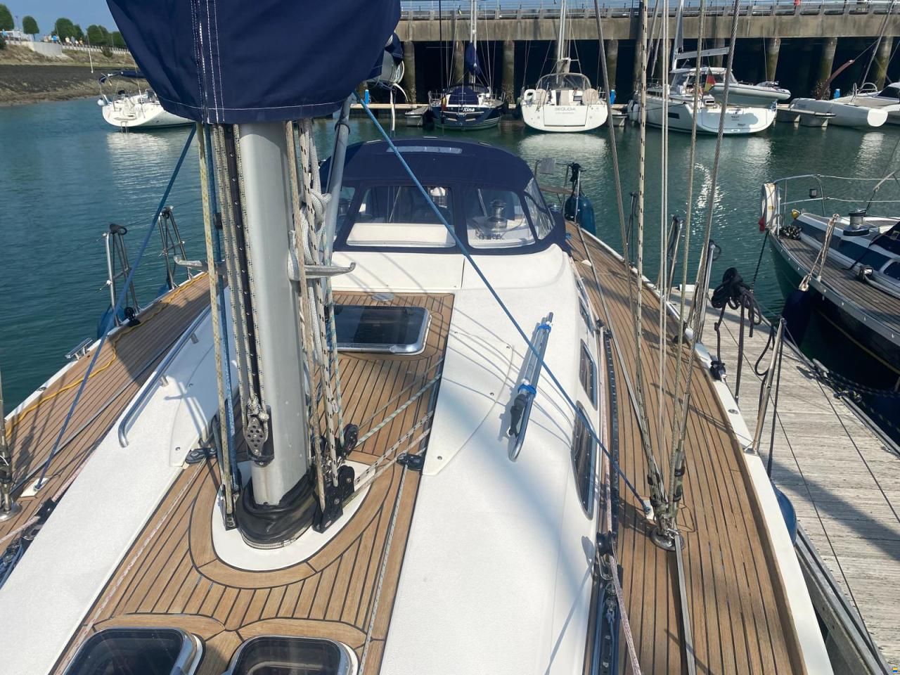 X-Yachts X-43
