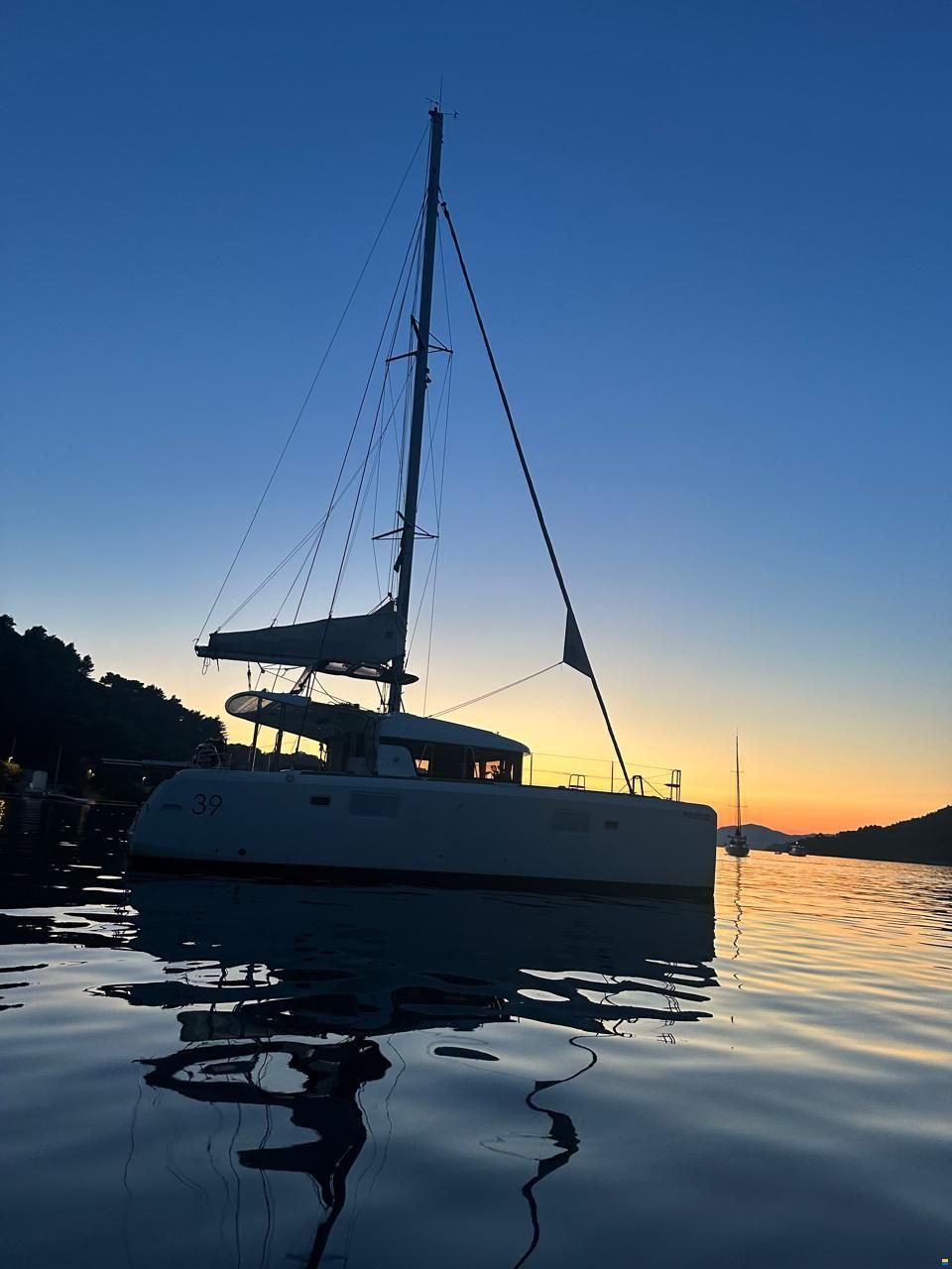 Lagoon 39