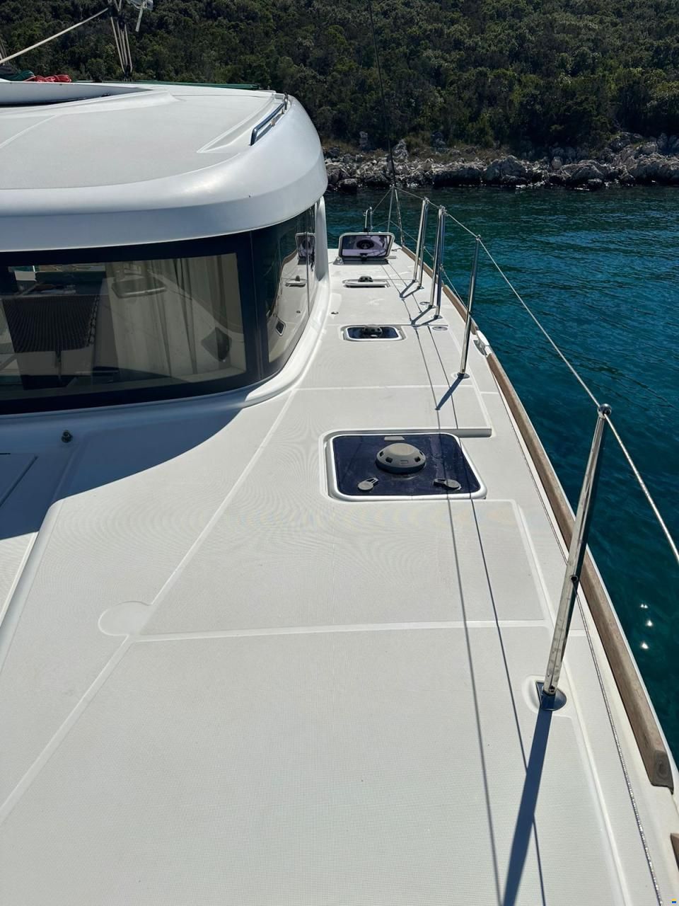 Lagoon 39