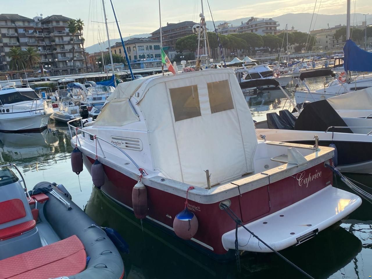Portofino Marine 750 Spider