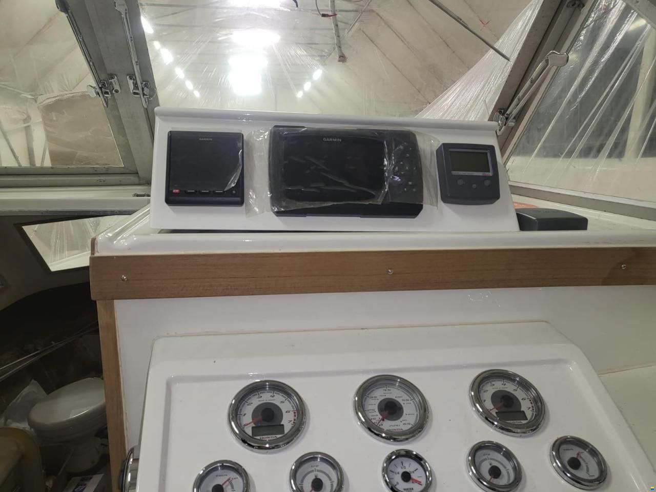 Bertram 25 Express Cruiser
