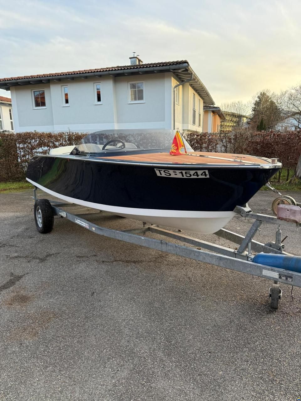 Frauscher Valencia 560