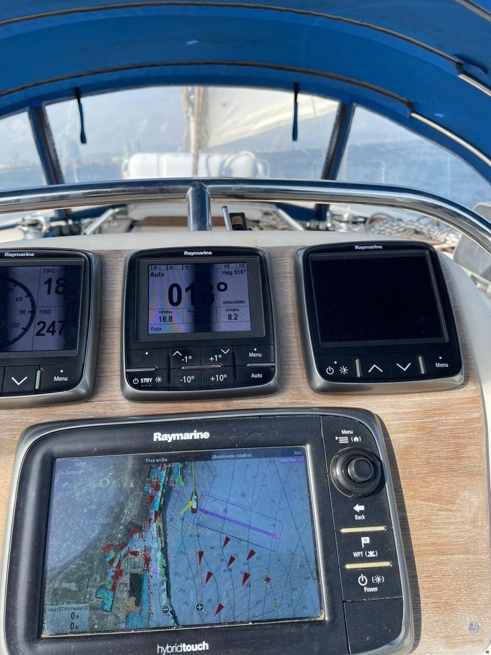 Bavaria Cruiser 42