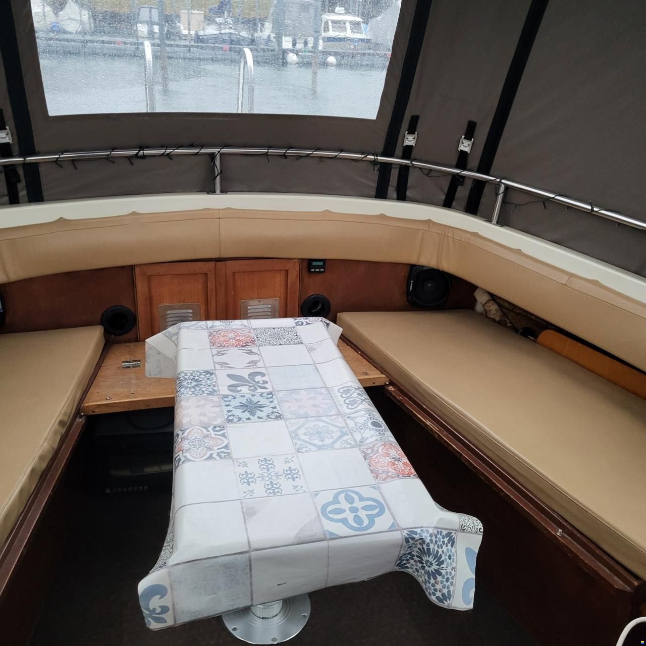 Skagerrak Diana 700 Royal