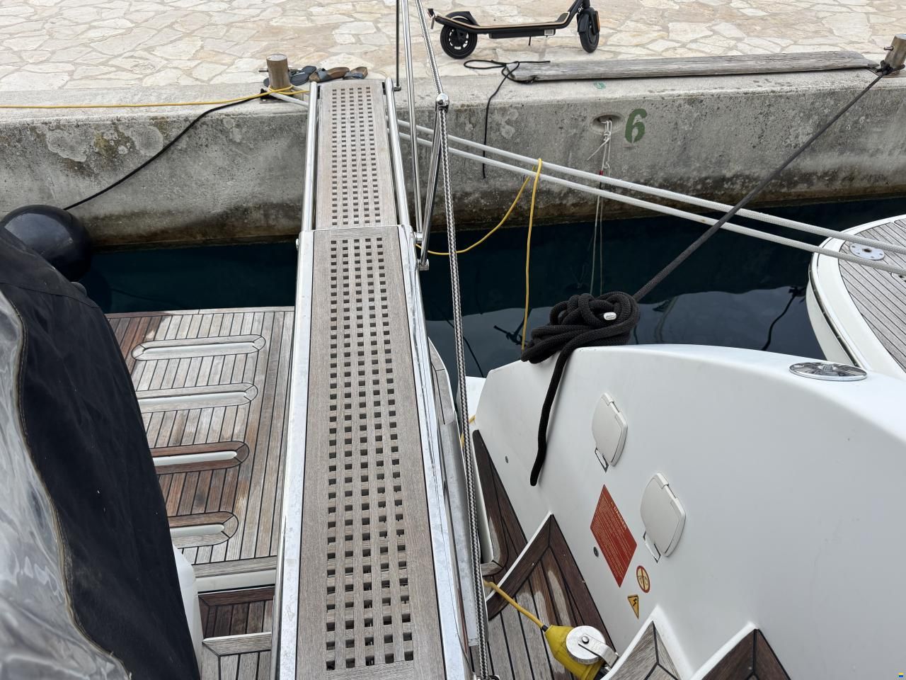 Azimut Atlantis 43