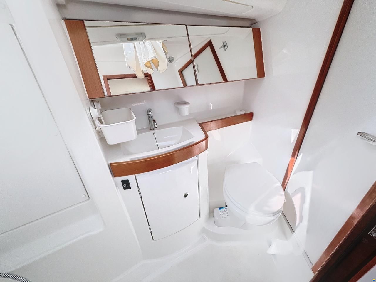 Beneteau Oceanis 40