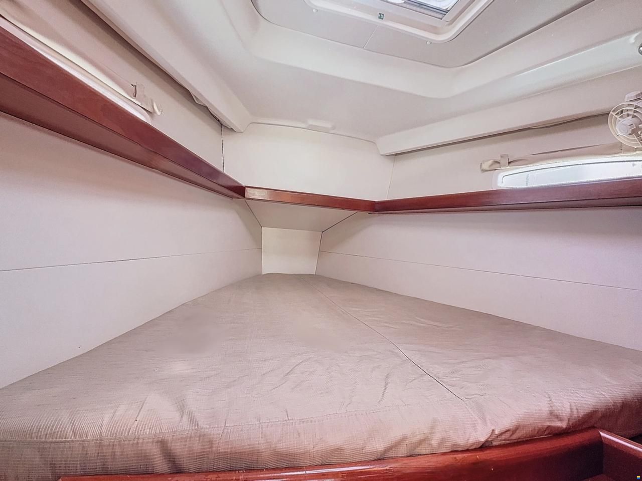 Beneteau Oceanis 40