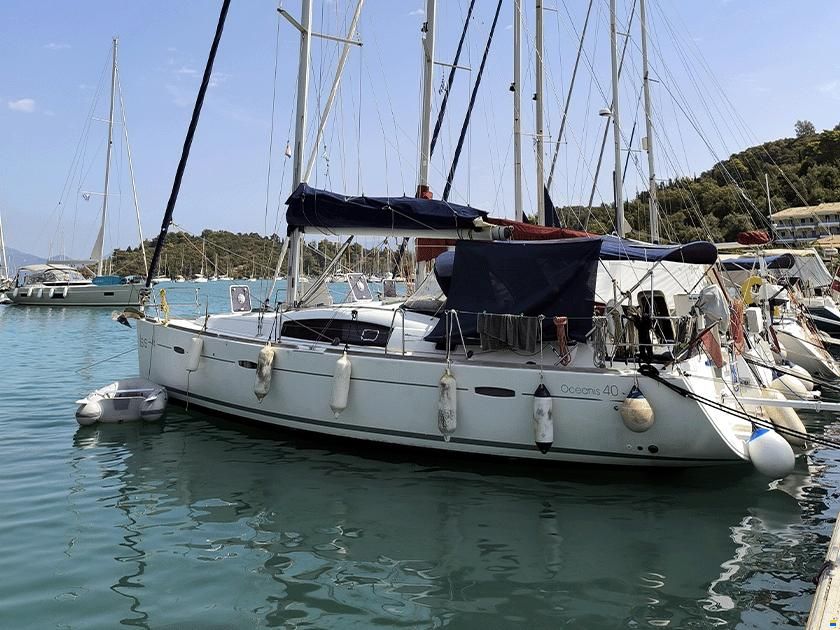Beneteau Oceanis 40