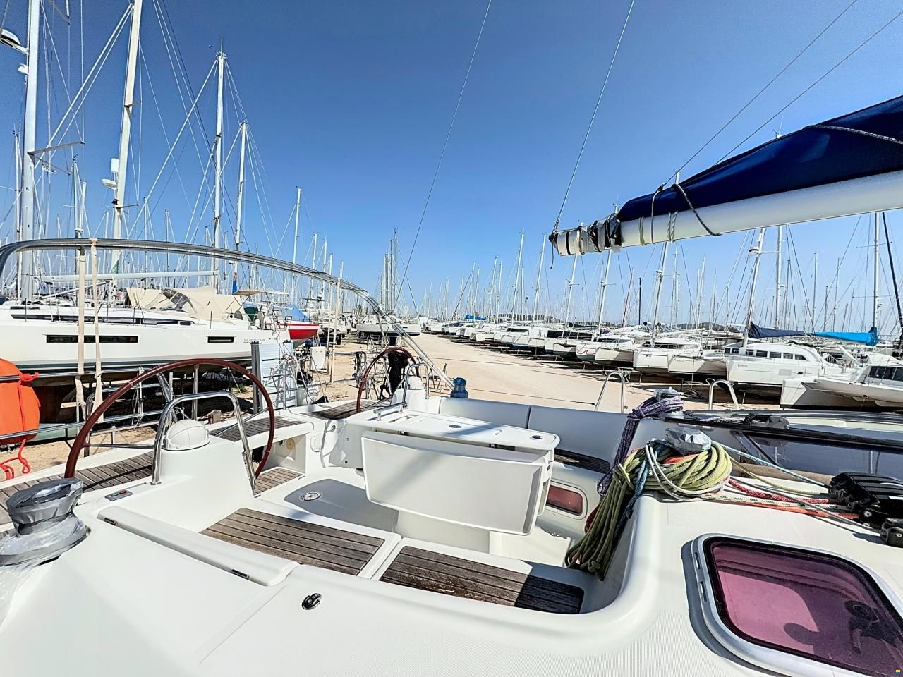 Beneteau Oceanis 40