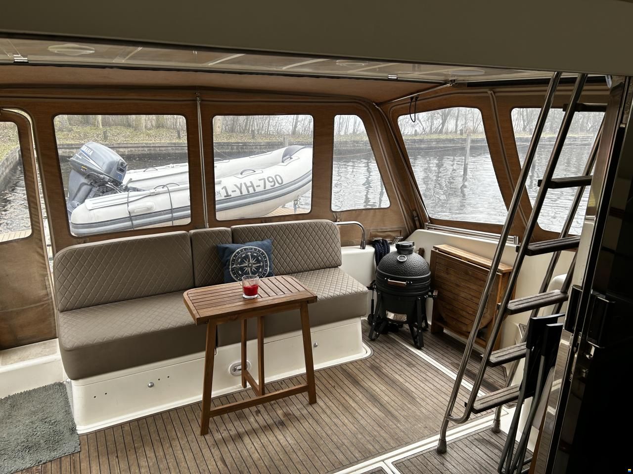 Azimut 43