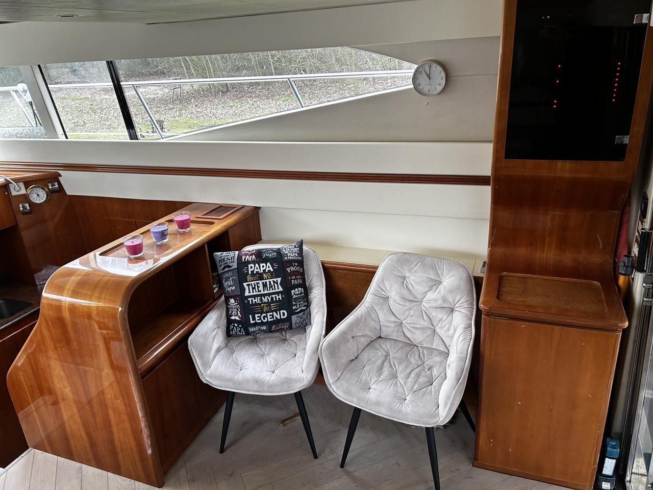 Azimut 43