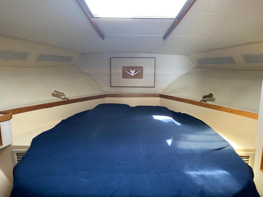 Bertram 37 Convertible
