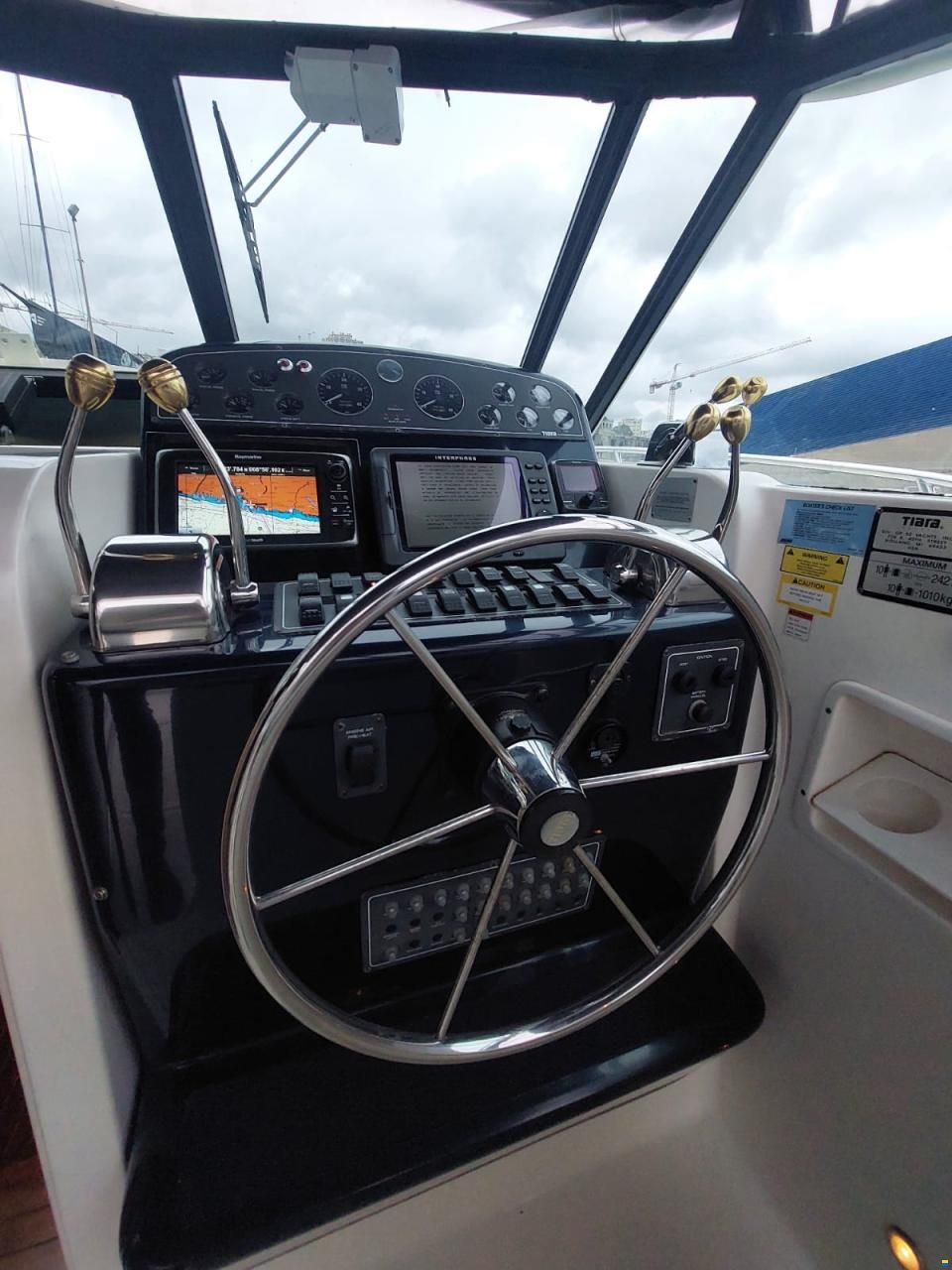 Tiara 3500