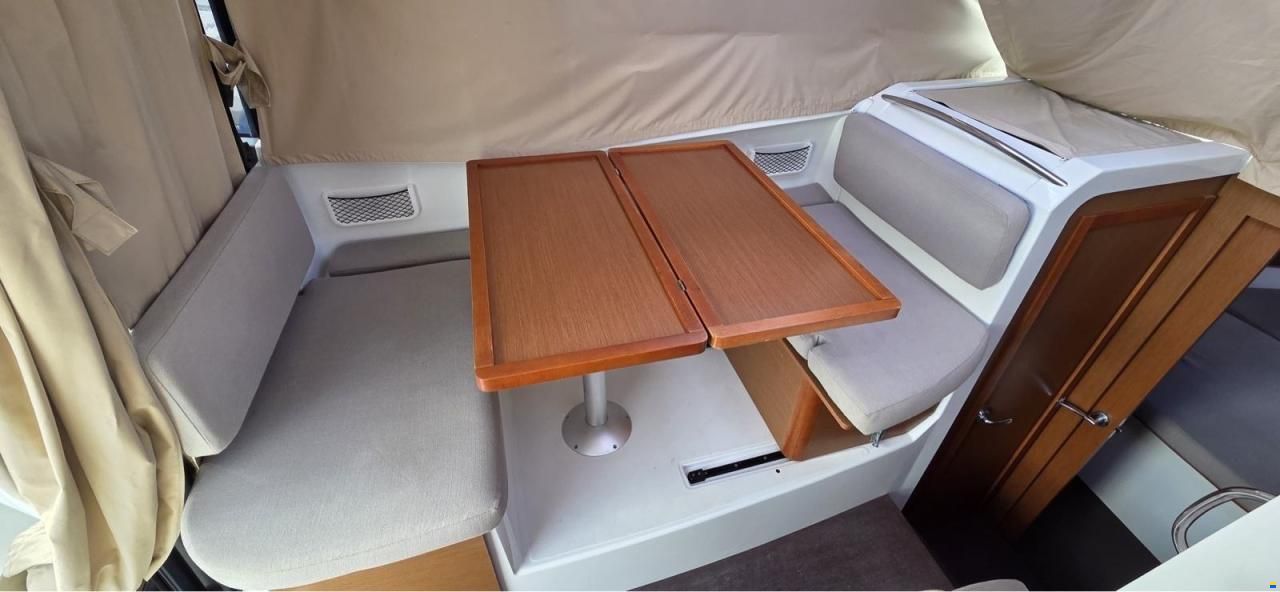 Jeanneau MERRY FISHER 855