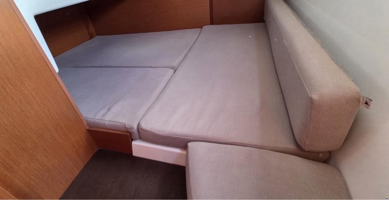 Jeanneau MERRY FISHER 855