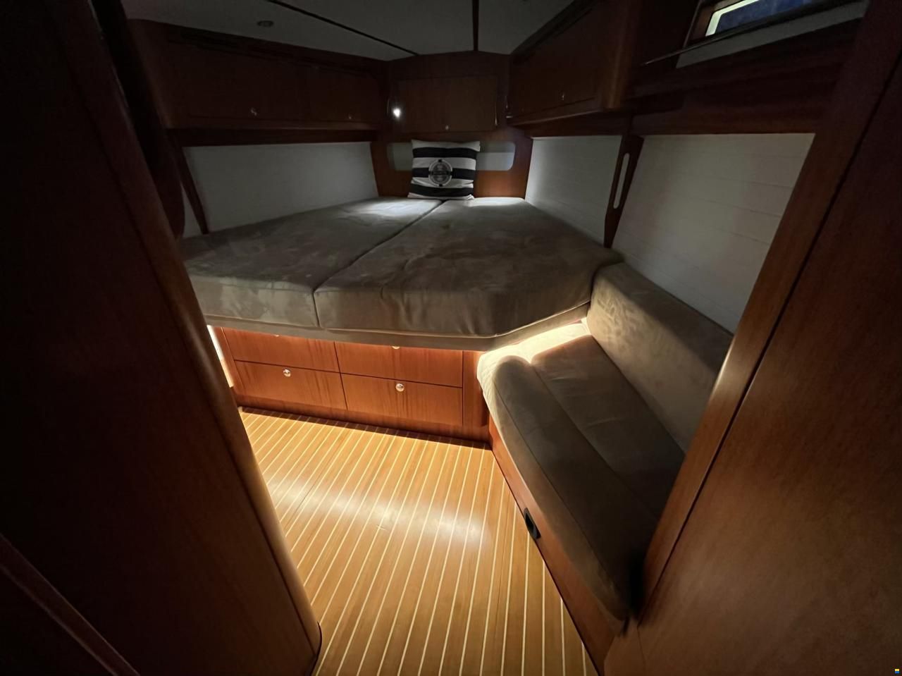 Arcona 465 Carbon