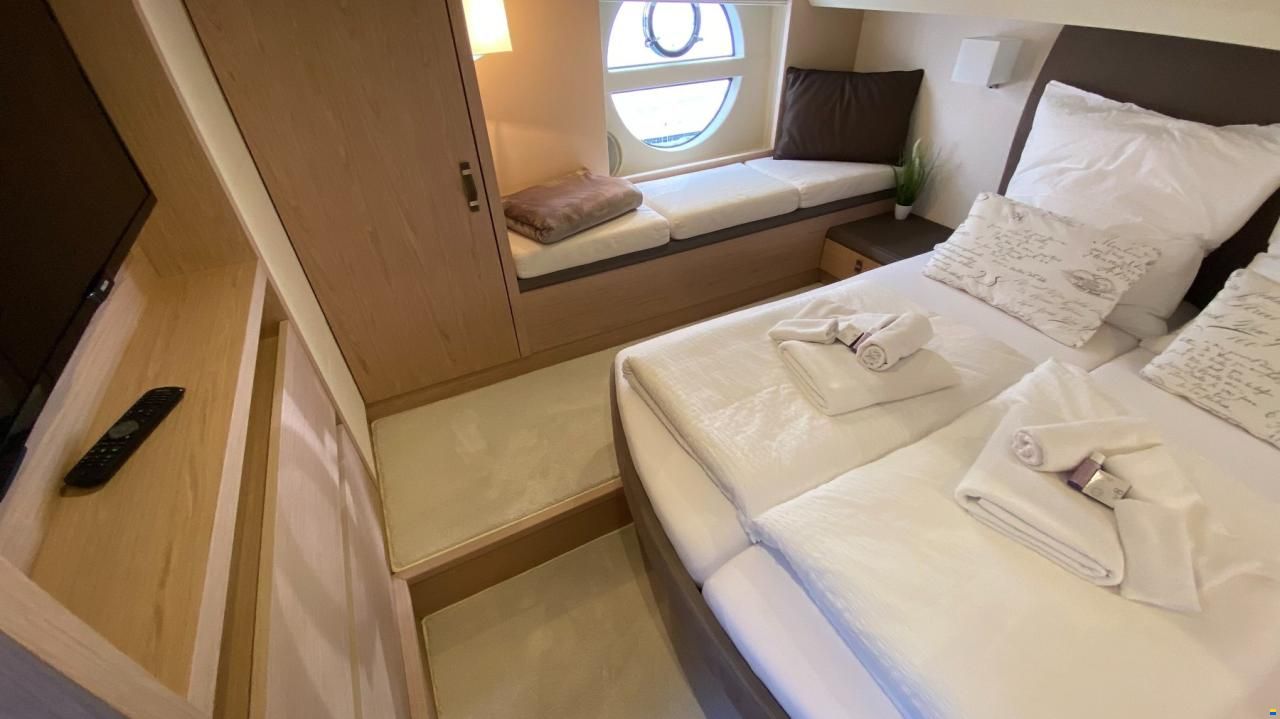 Monte Carlo Yachts Monte Carlo MC 5