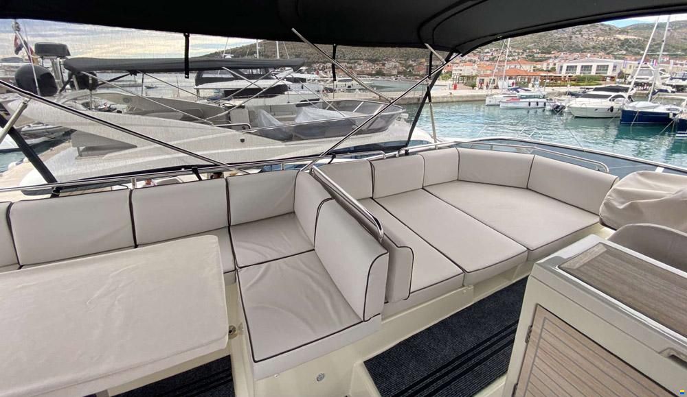 Monte Carlo Yachts Monte Carlo MC 5