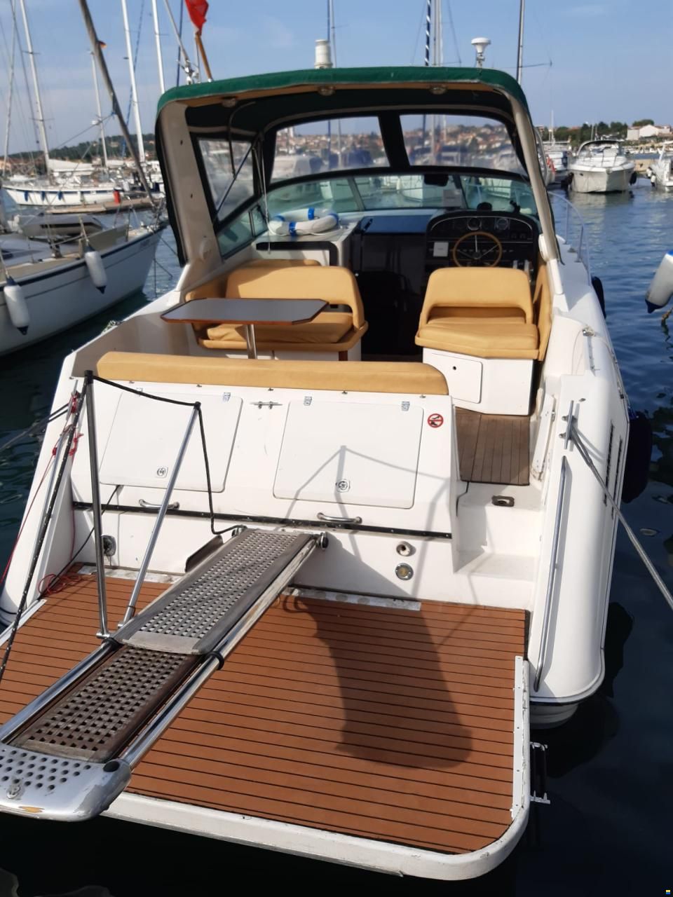 Regal Commander 320