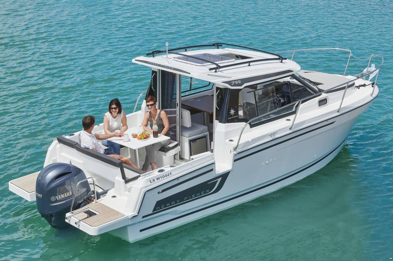 Jeanneau 795 Merry Fisher Serie 2