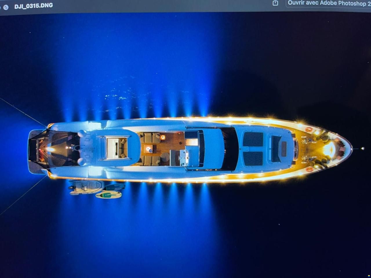 Crestitalia Yacht
