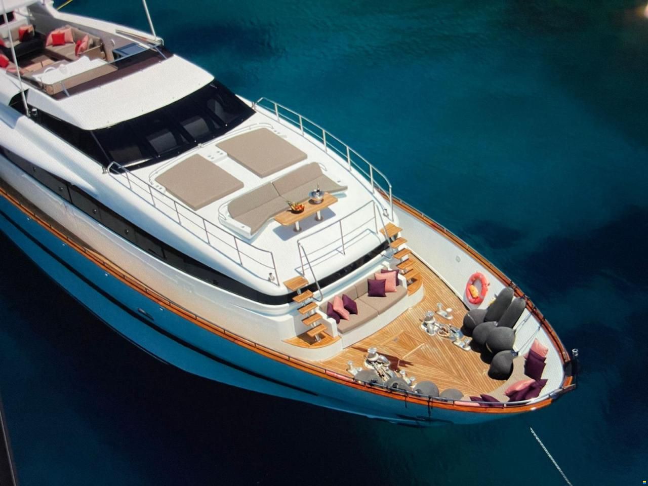 Crestitalia Yacht