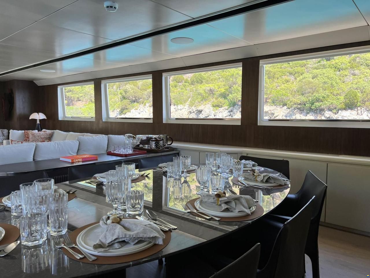 Crestitalia Yacht