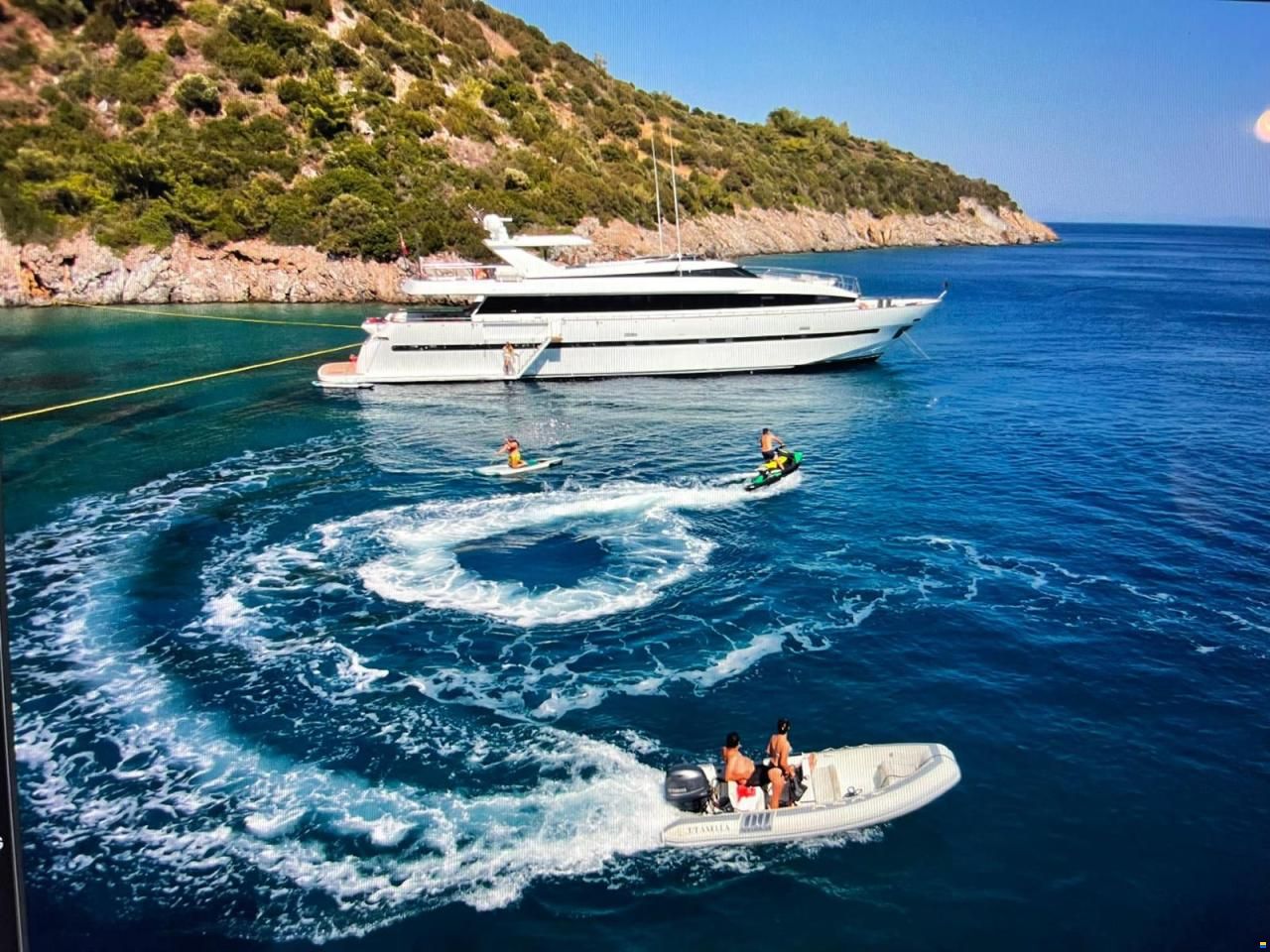 Crestitalia Yacht