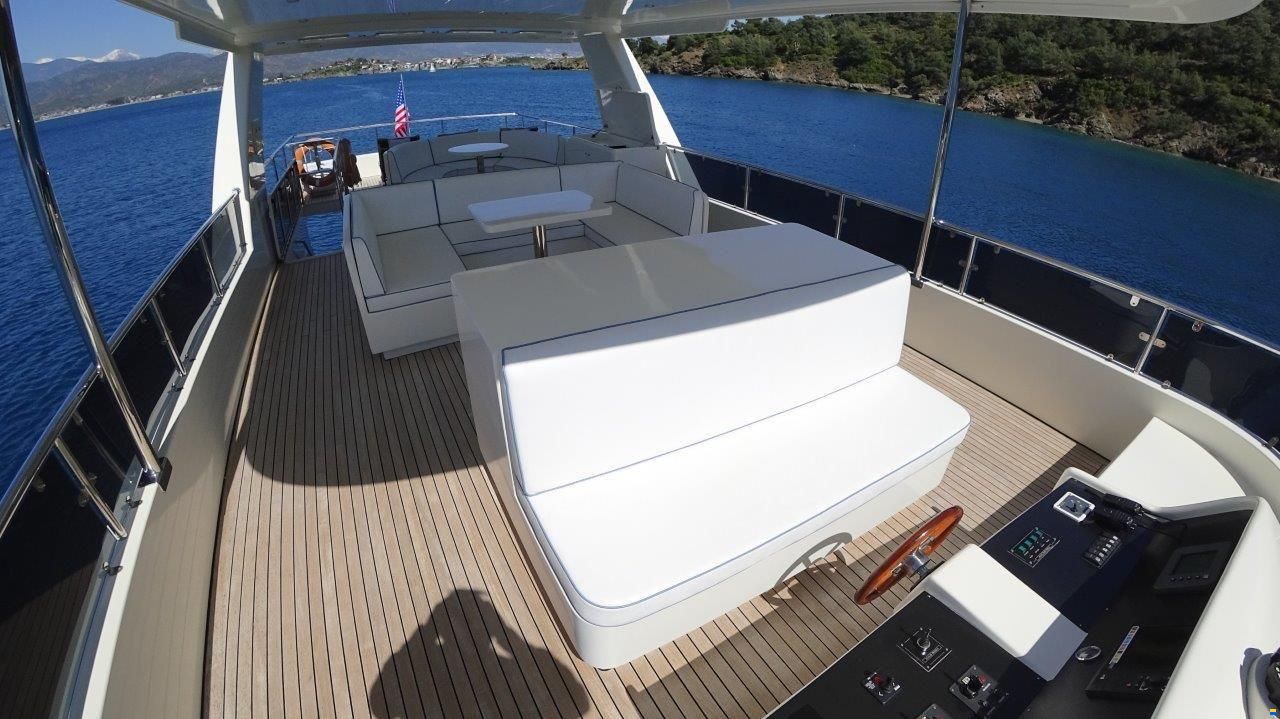 Ses Yachts Custom Trawler 21 m