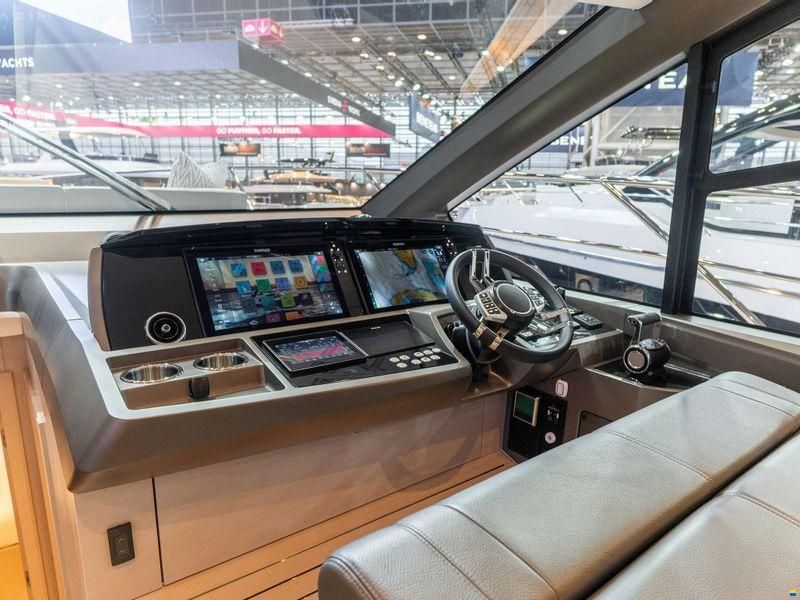 Sunseeker Manhattan 56