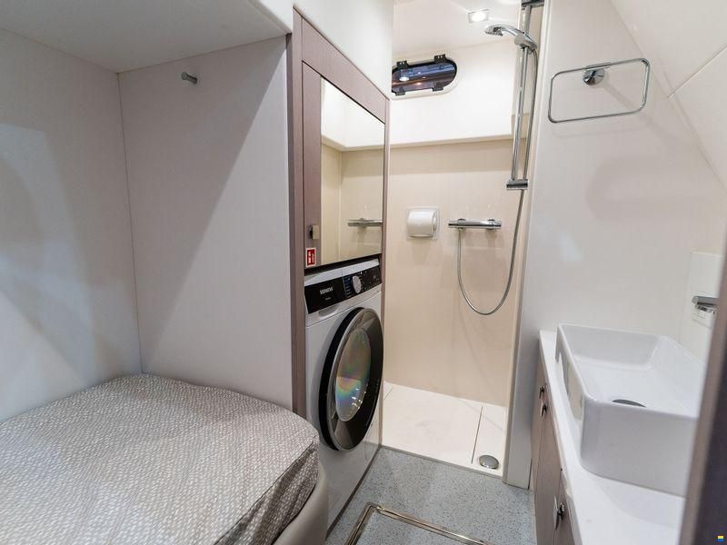 Sunseeker Manhattan 56