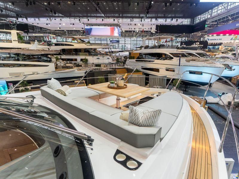 Sunseeker Manhattan 56