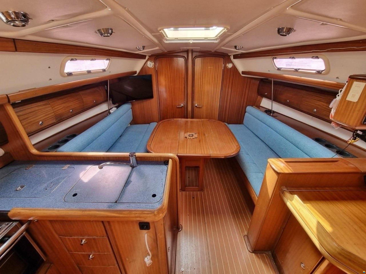 Bavaria 36
