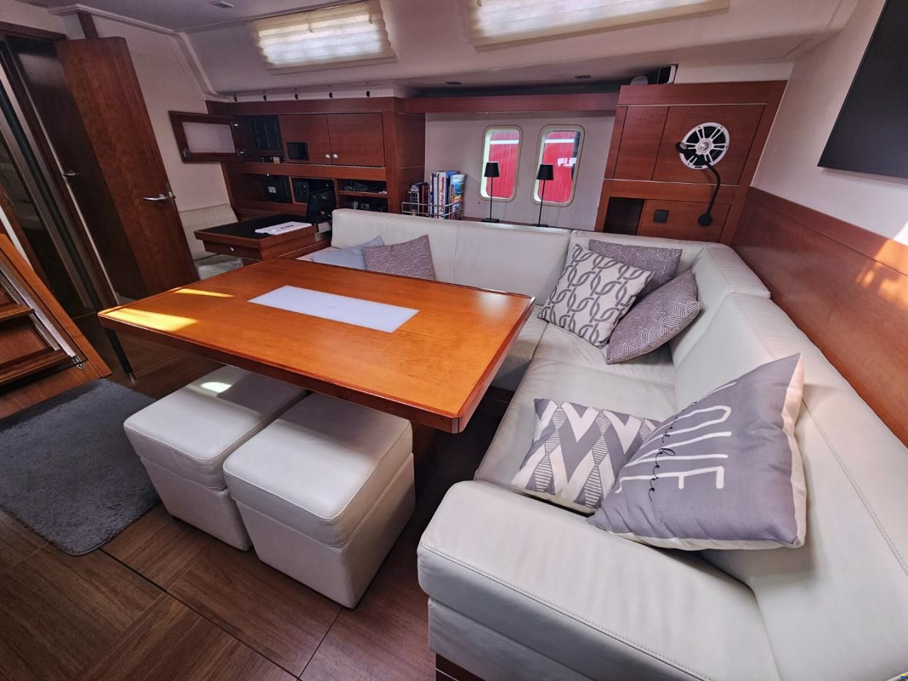 Hanse 545e