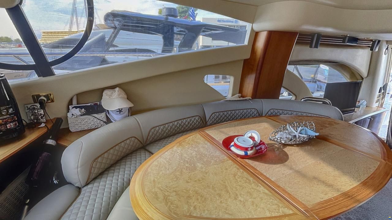 Azimut 55