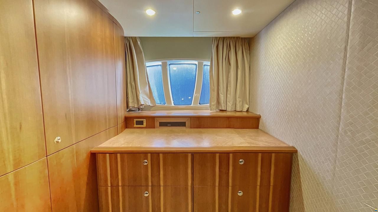 Azimut 55