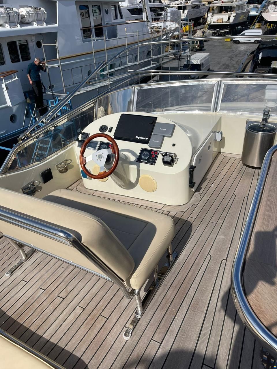 Aquanaut GV1700