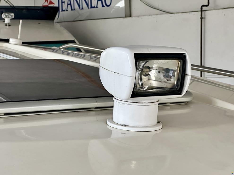 Quicksilver Activ 905 Weekend
