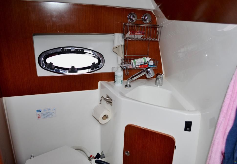Beneteau Antares 8.80