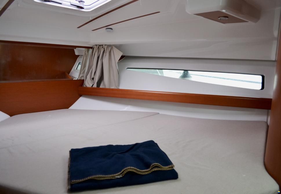 Beneteau Antares 8.80