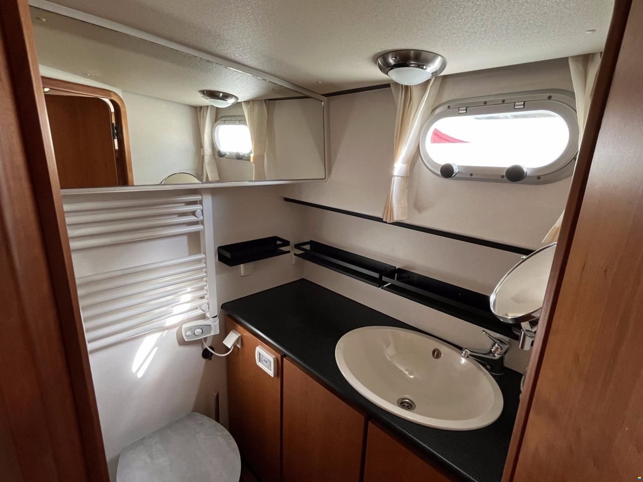 Linssen Grand Sturdy 29.9 Sedan