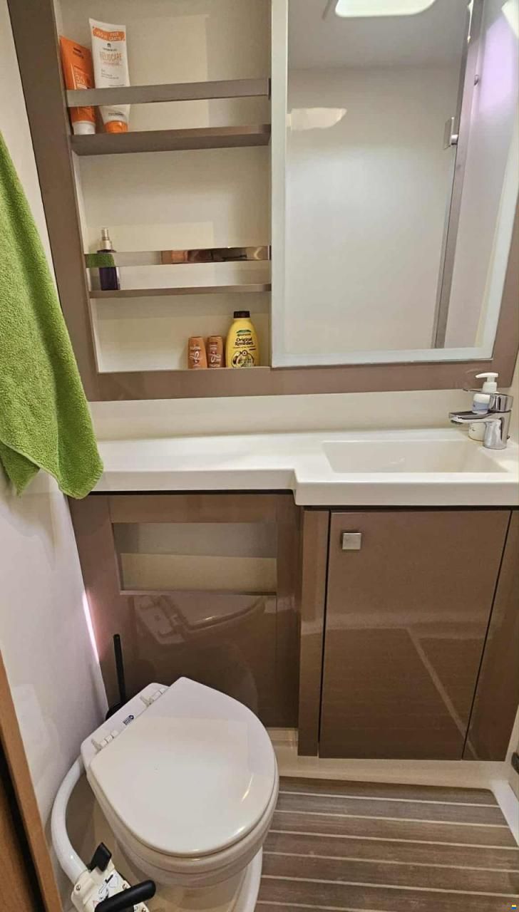 Fountaine Pajot SAONA 47