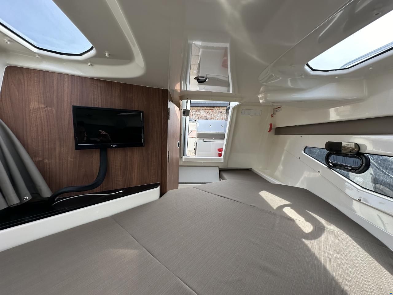 Quicksilver Activ 755 Cruiser