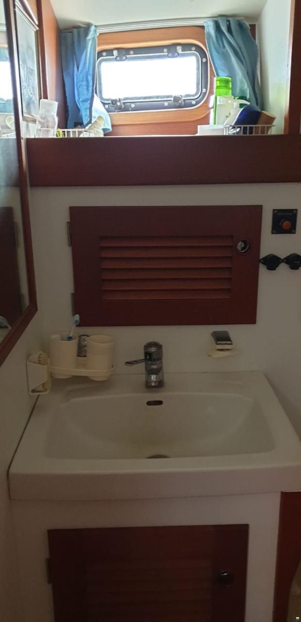 Hallberg-Rassy HR 42E Sloop